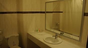 Hillcity Hotel And Condo 이포 외부 사진