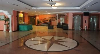 Hillcity Hotel And Condo 이포 외부 사진